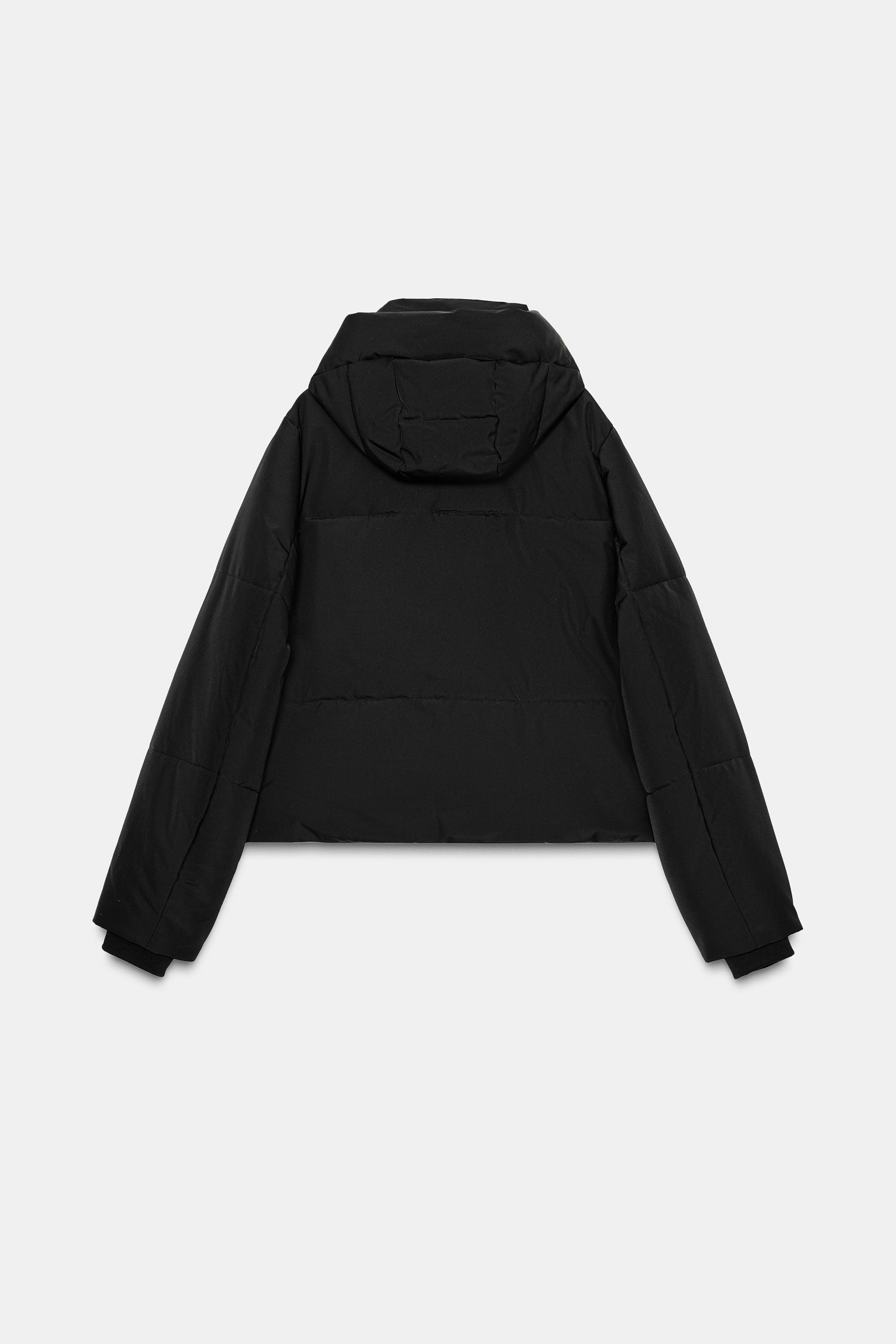 ANORAK COURT À CAPUCHE DÉPERLANT ET COUPE-VENT